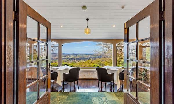 Hardy's Verandah Restaurant Book Them Out