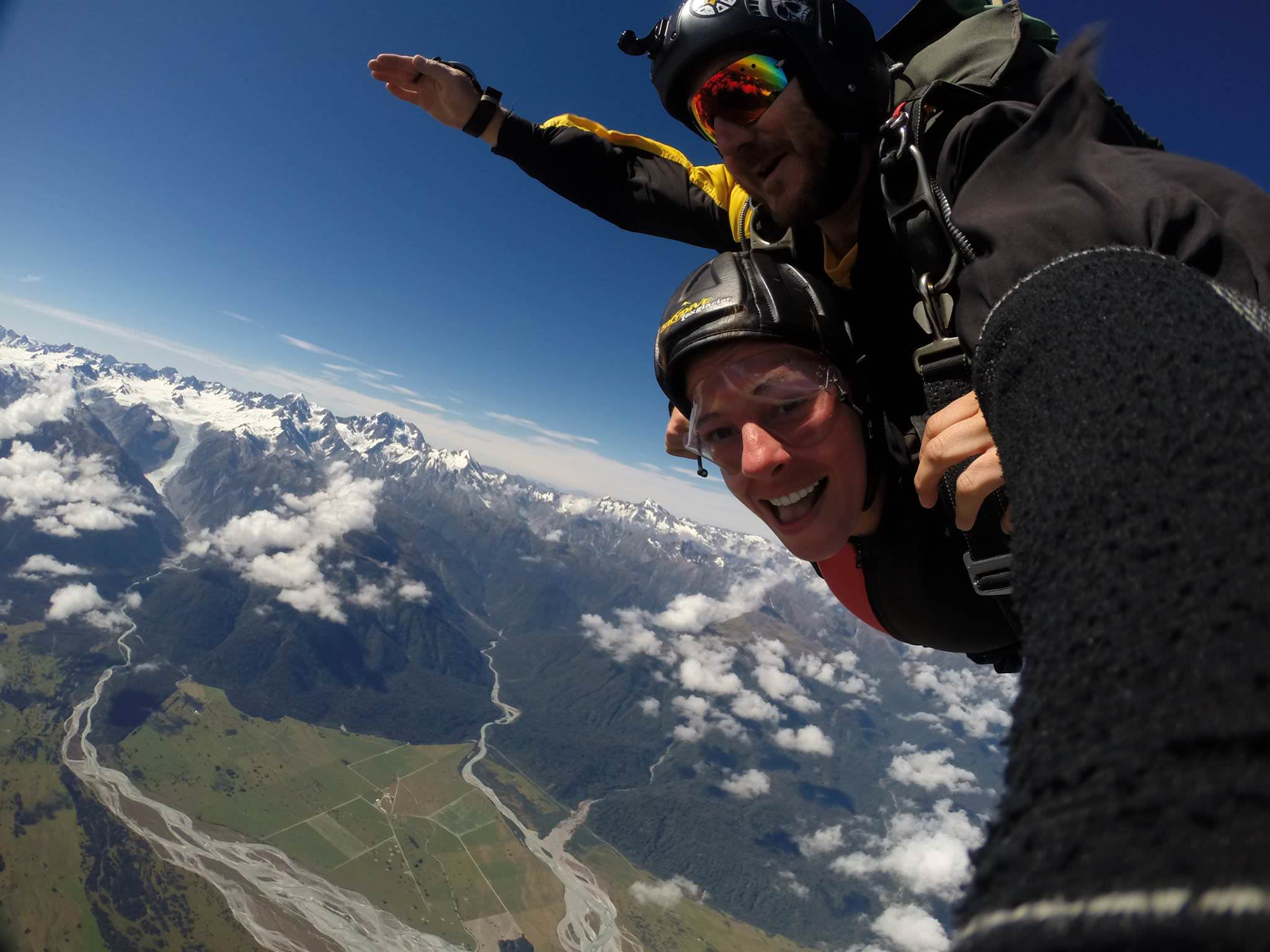 10 Amazing Skydiving Spots in Australia & New Zealand