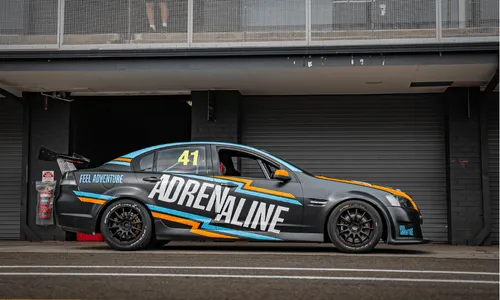 V8 Driving Experiences