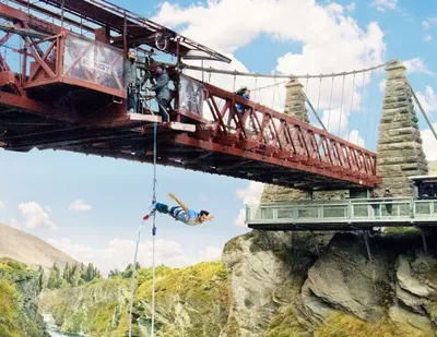 Bungy Jumping