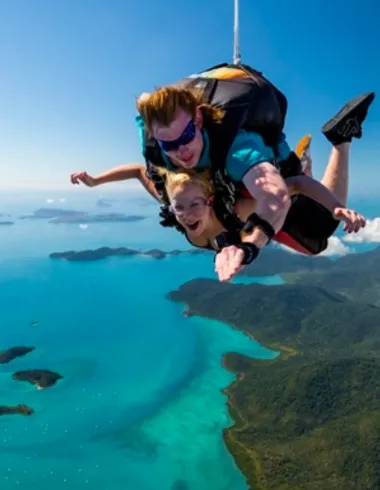 10 amazing skydiving spots in Australia and New Zealand