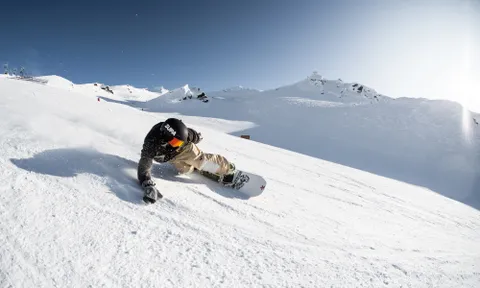 Everything You Need to Know About Cardrona and Treble Cone Ski Fields