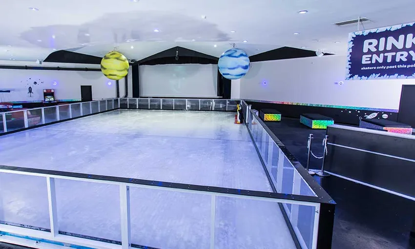 Morning Gold Coast Ice Skating | Experience Oz