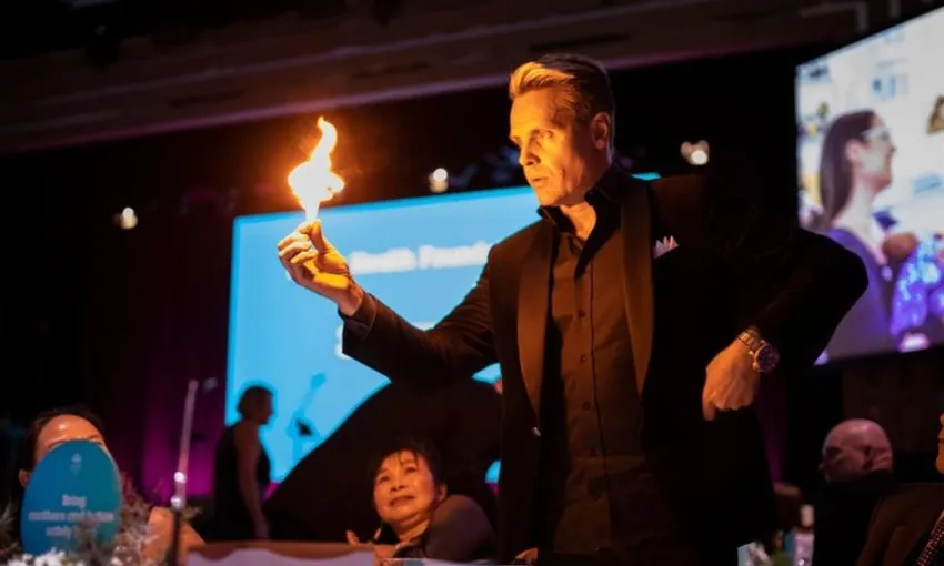 Gold Coast Illusions Magic Show | Experience Oz