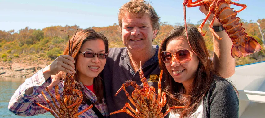 Gourmet Tasmanian Seafood Seduction Cruise from Hobart | Experience Oz