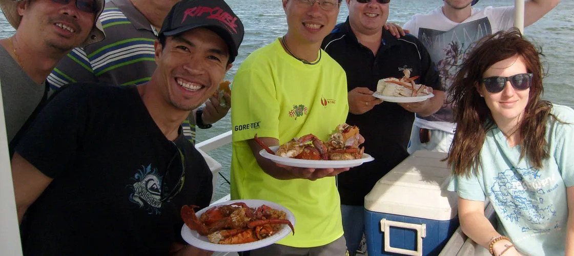 Noosa Fishing & Crab Tours Sunshine Coast | Experience Oz-7