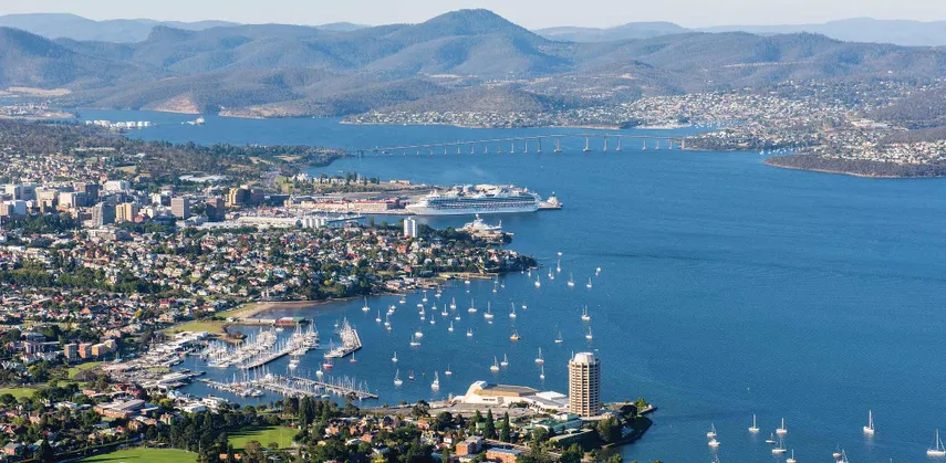 Hobart City 30 Minute Scenic Flight - Book Now | Experience Oz
