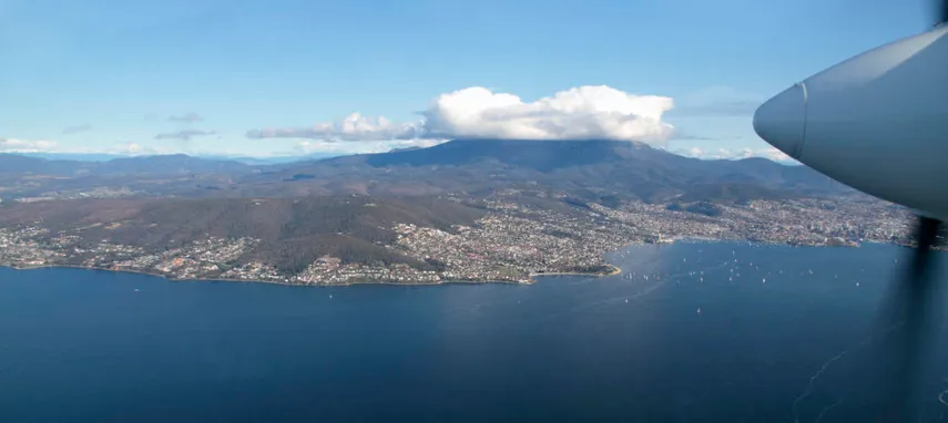 Hobart City 30 Minute Scenic Flight - Book Now | Experience Oz