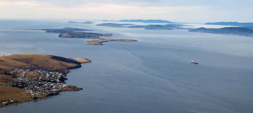 Hobart City 30 Minute Scenic Flight - Book Now | Experience Oz