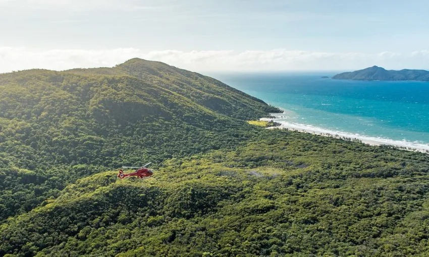 Cairns Great Barrier Reef Helicopter Flight - Book Now | Experience Oz
