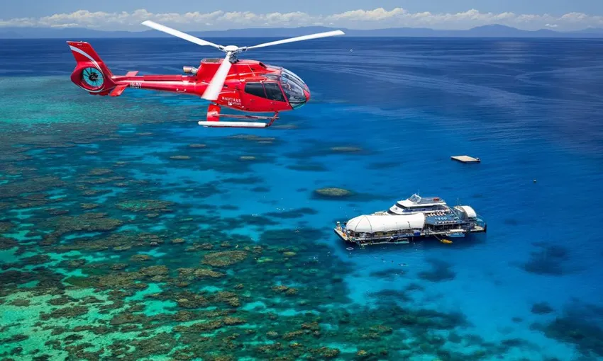 Cairns Great Barrier Reef Helicopter Flight - Book Now | Experience Oz