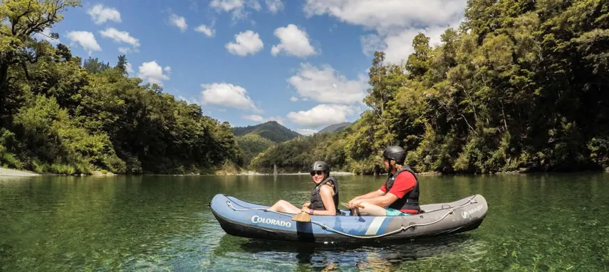 Hobbit Kayaking Tours Marlborough NZ | Experience Oz + NZ