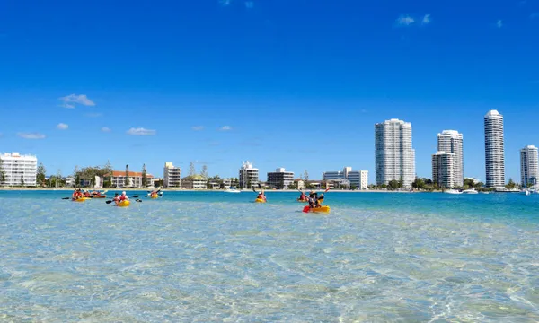Gold Coast Kayaking and Snorkelling Tour to Wavebreak Island