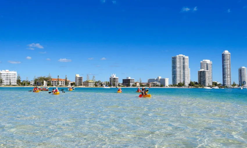 Gold Coast Wave Break Island Quick Escape Kayaking Tour | Experience Oz