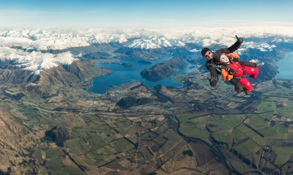 Skydive Wanaka 15,000ft | Experience Oz-6