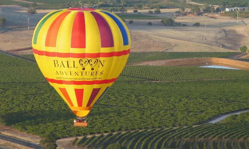 Barossa Valley Balloon Ride with Breakfast | Experience Oz