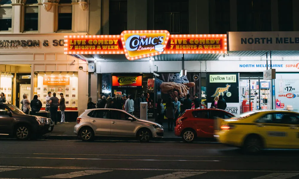 Comics Lounge Comedy Show | Experience Oz-7