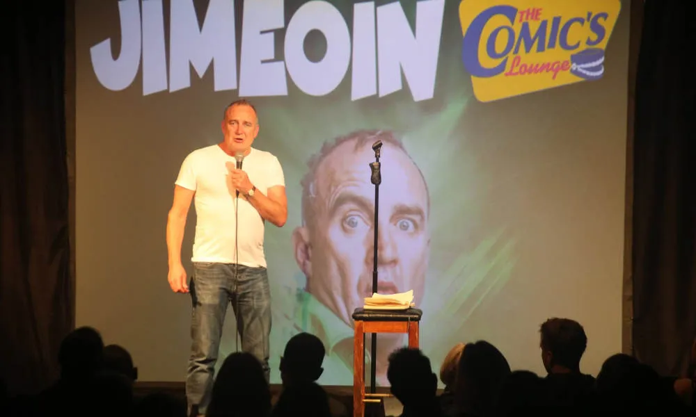 Comics Lounge Comedy Show | Experience Oz-3