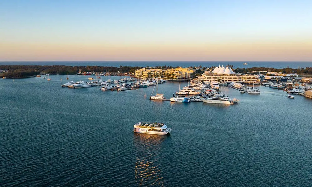 Gold Coast Sightseeing Dinner Cruise | Experience Oz-11