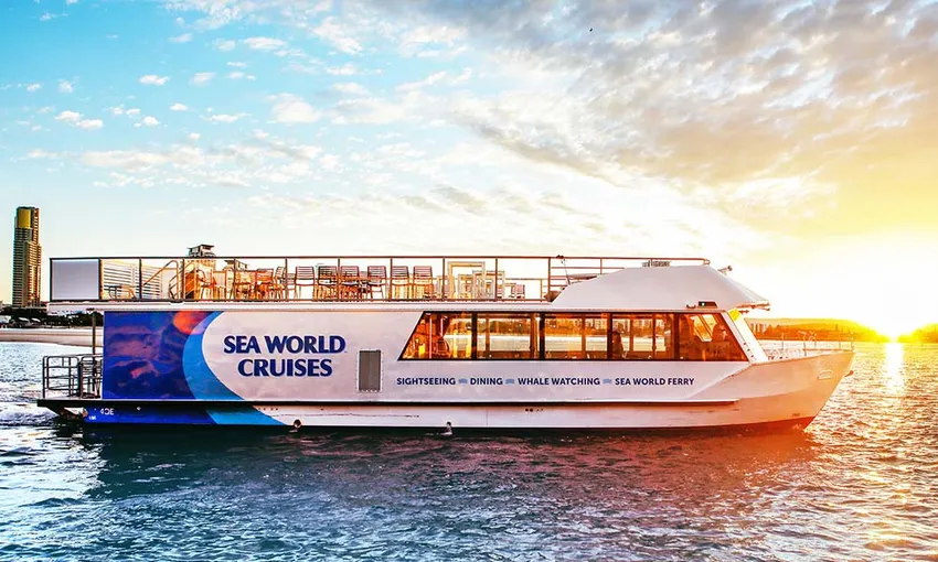 Gold Coast Sightseeing Dinner Cruise | Experience Oz