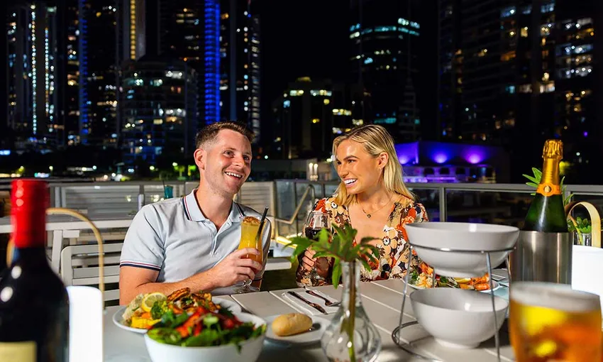 Gold Coast Sightseeing Dinner Cruise | Experience Oz