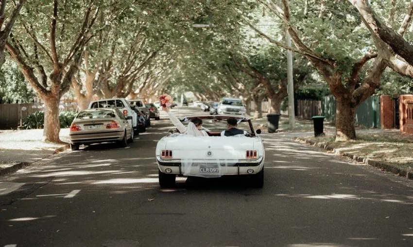1965 White Convertible Mustang Chauffeur | Experience Oz