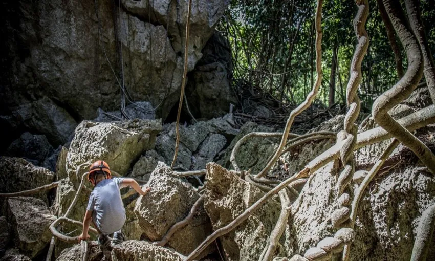 Capricorn Cave Explorer Tour - 90 Minutes | Experience Oz