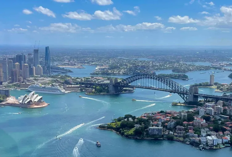 Sydney Heli Flight 20 Minutes - Book Now | Experience Oz