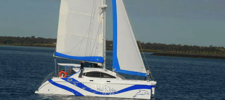 Hervey Bay Sunset Sailing Tour with Champagne | Experience Oz