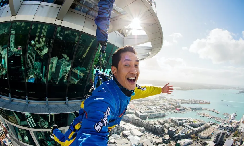 Auckland Sky Tower SkyWalk and SkyJump Combo | Experience OZ