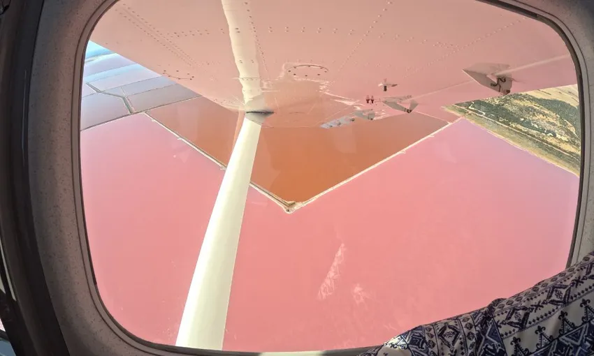 Pink Lakes Scenic Flight From Kalbarri | Experience Oz		