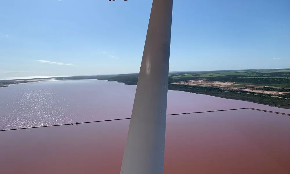 Pink Lakes Scenic Flight From Kalbarri | Experience Oz		-4