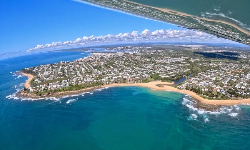 Sunshine Coast Helicopter Flight from Caloundra | Experience Oz