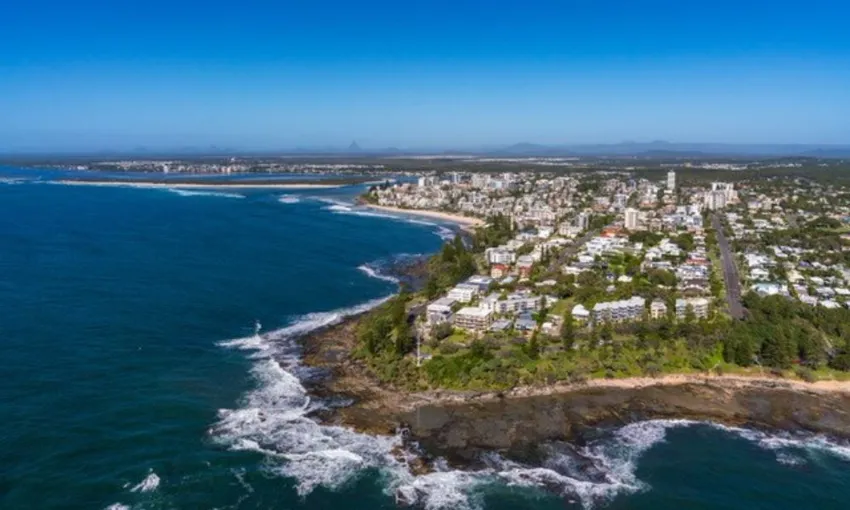 Sunshine Coast Helicopter Flight from Caloundra | Experience Oz