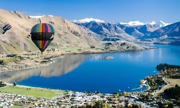 Wanaka Scenic Hot Air Balloon Flight
