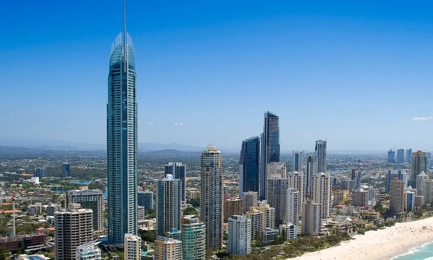 Surfers Paradise Helicopter Flight from Brisbane | Experience Oz