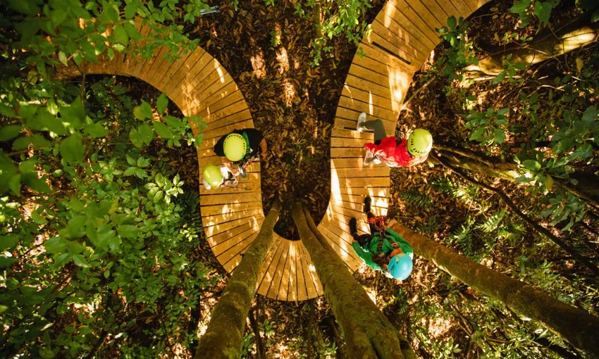 Okere Zip Line and Lake Rotoiti Hotpool Combo | Experience Oz