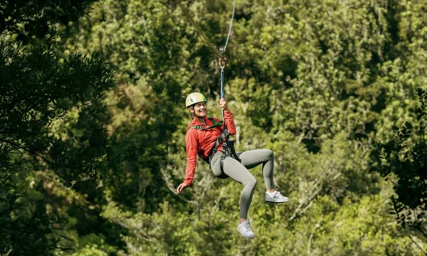 Rotorua Okere Zipline, Raft and Hot Pools Combo