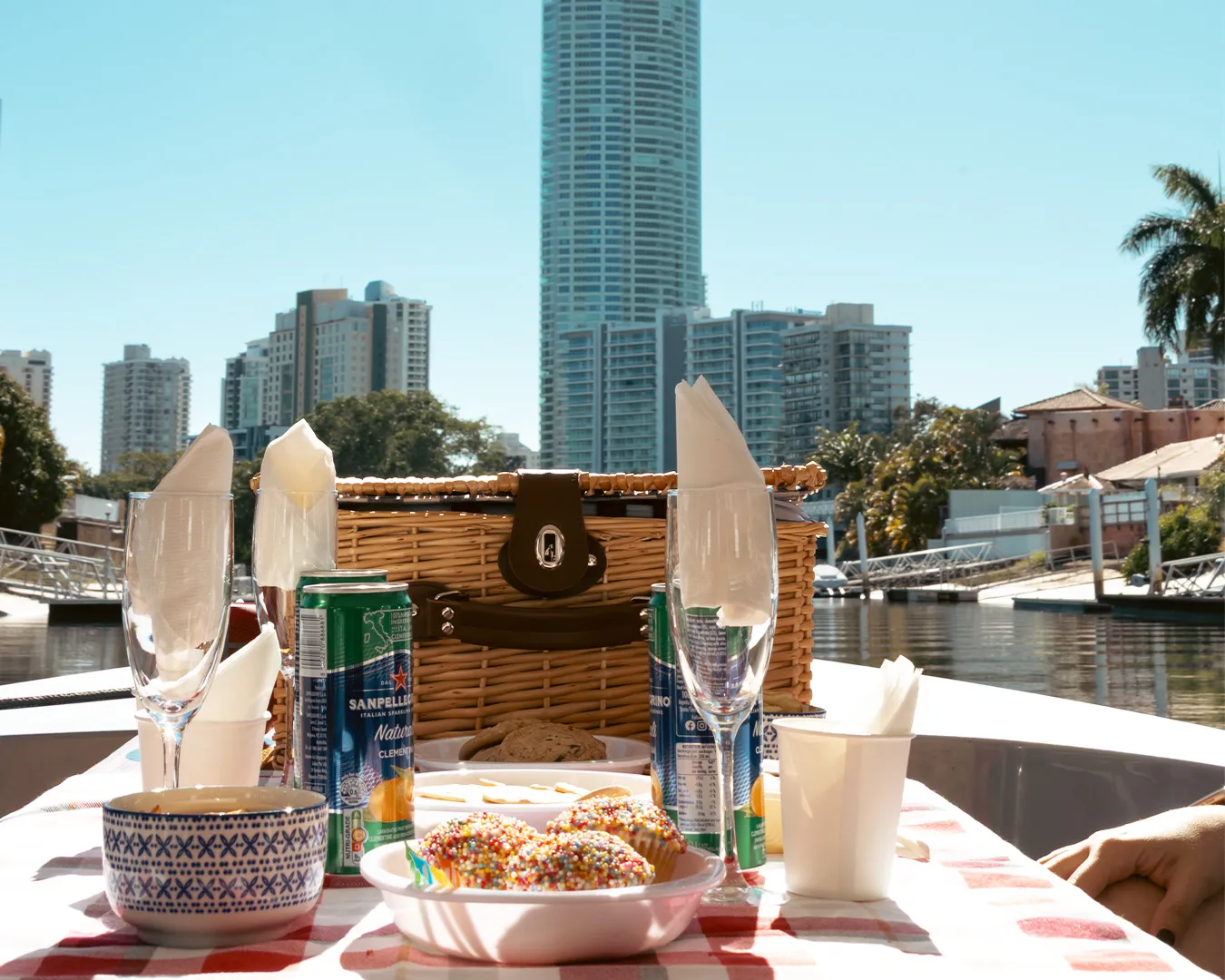 Gold Coast Electric Picnic Boat Hire - 2 Hours | Experience Oz-10