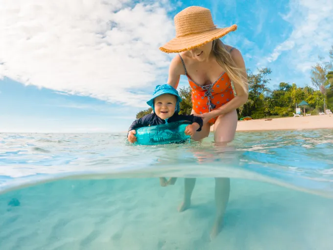 Cairns to Green Island Day Trip | Experience Oz