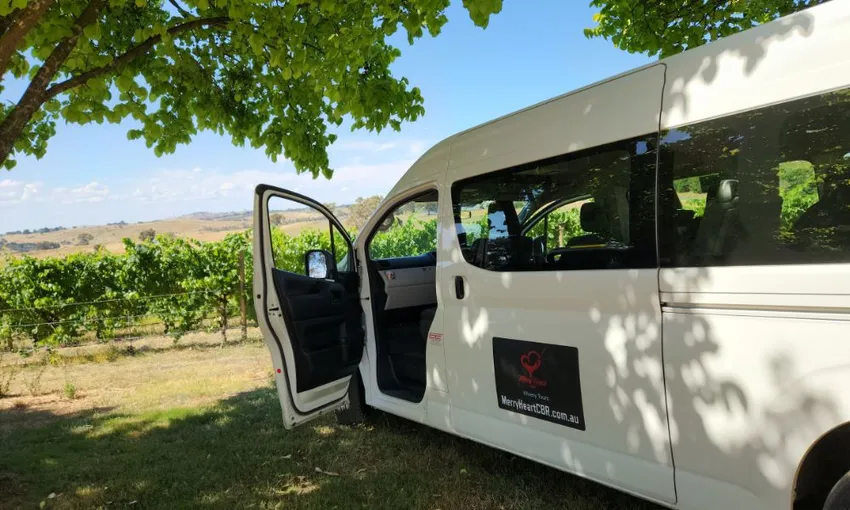 Canberra Winery Tour to Murrumbateman with Lunch | Experience Oz