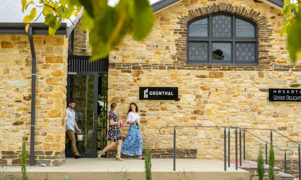 Ultimate Gin, Craft Beer, Wine and Cheese Tasting | Experience Oz-3