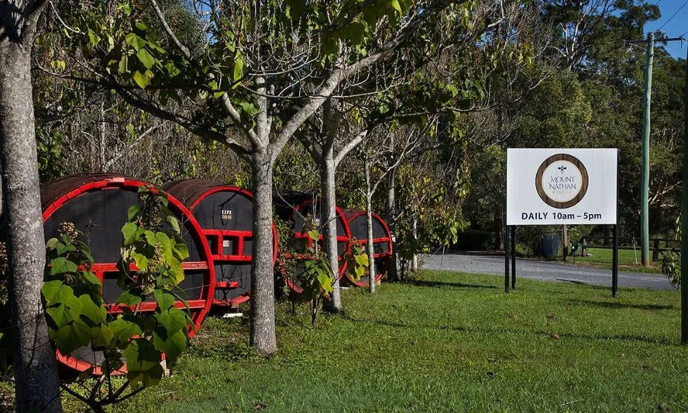 Mount Nathan Wine Tasting Experience | Experience Oz-1