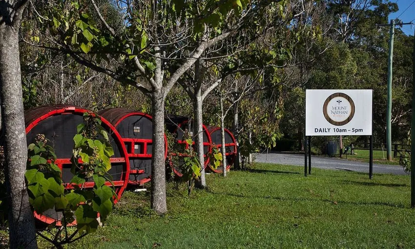 Mount Nathan Wine Tasting Experience | Experience Oz