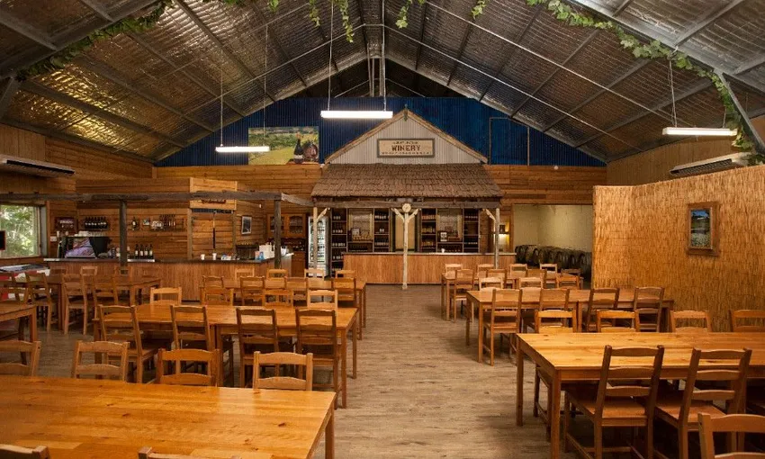 Mount Nathan Wine Tasting Experience | Experience Oz