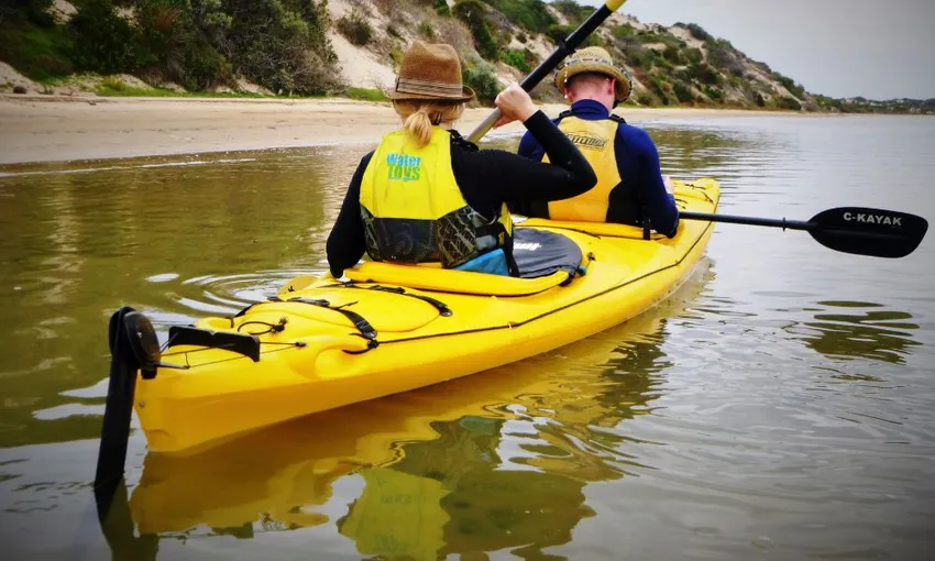 Coorong Guided Kayaking Tour with Lunch | Experience OZ