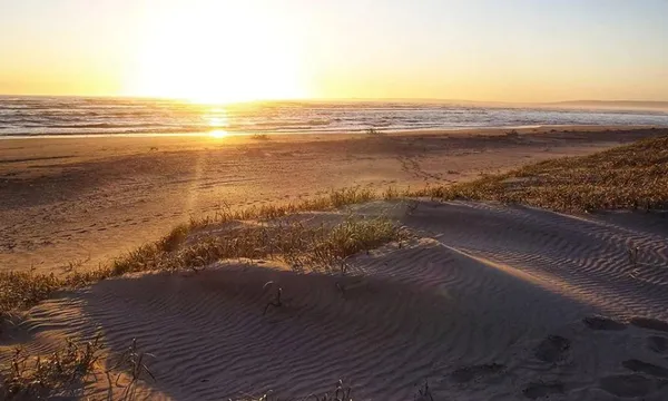 Coorong Sunset Kayaking Tour with Picnic - 3 Hours
