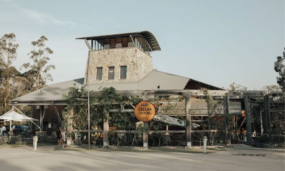 Sirromet Winery Tour and Cafe Lunch - Book Now | Experience Oz-2