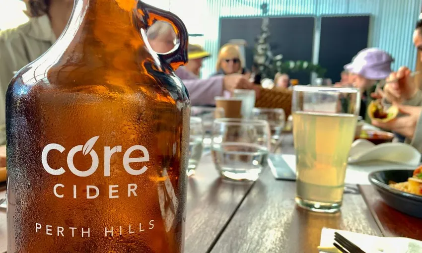 Perth Hills Guided Hike with Lunch and Wine, 8 Hours | Experience Oz