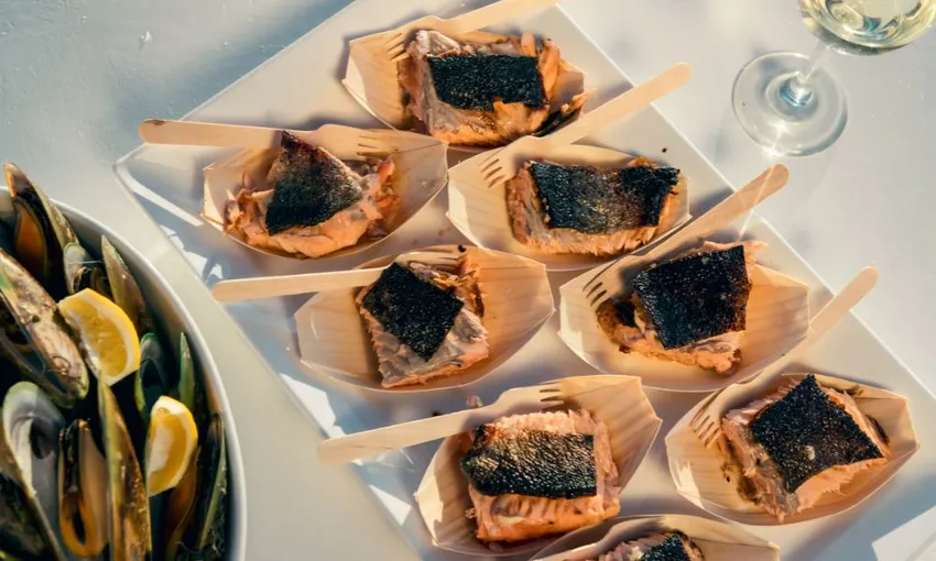 Marlborough Seafood Cruise - Book Now | Experience Oz